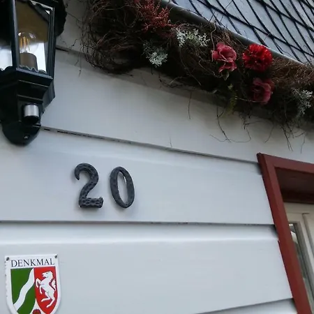 Hier & Jetzt In Monschaus Altstadt Monschau
