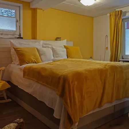 Hier & Jetzt In Herberg *