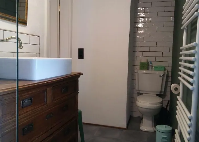 宾馆 Hier & Jetzt In